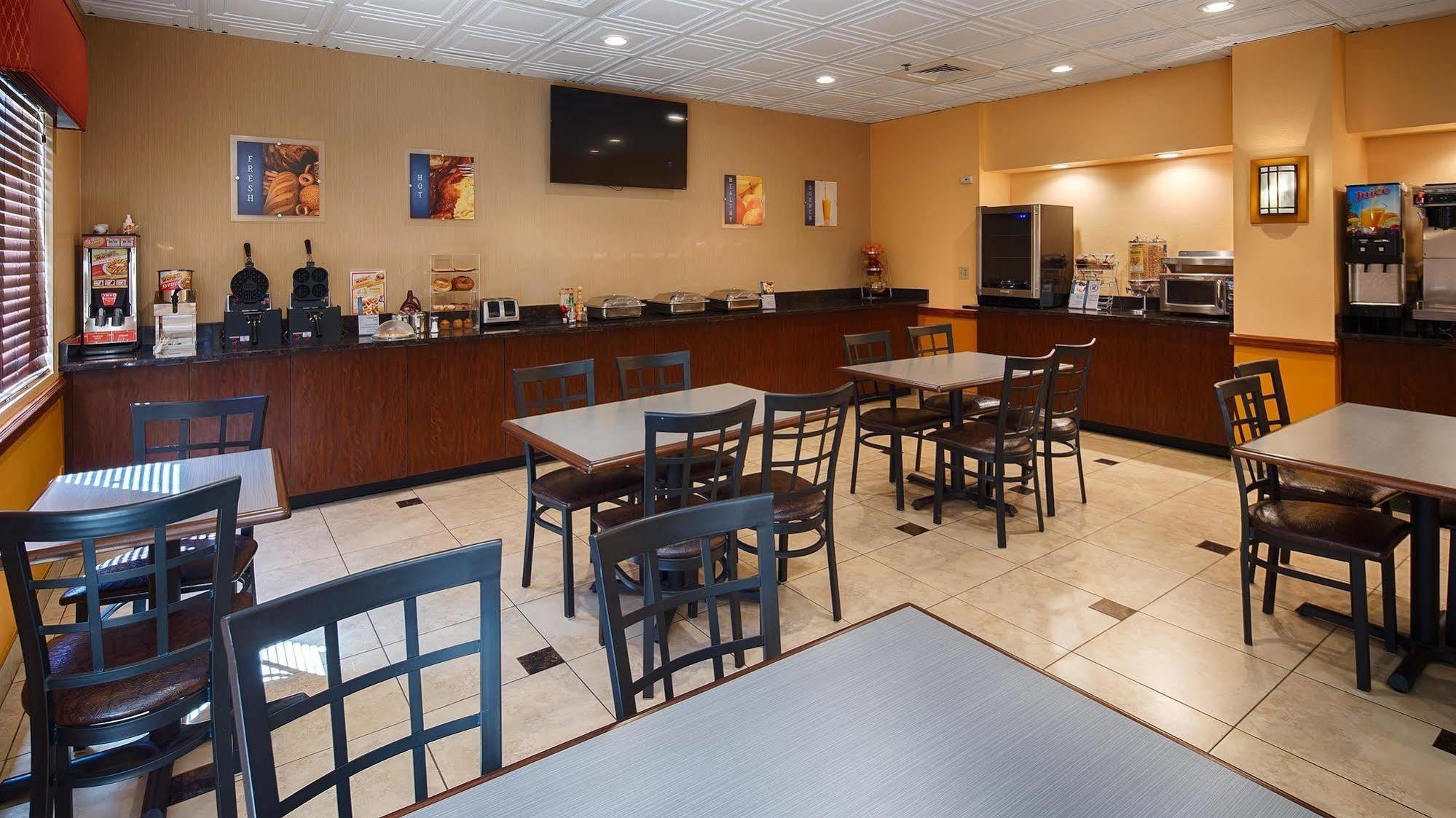 Western Hotel 3*
