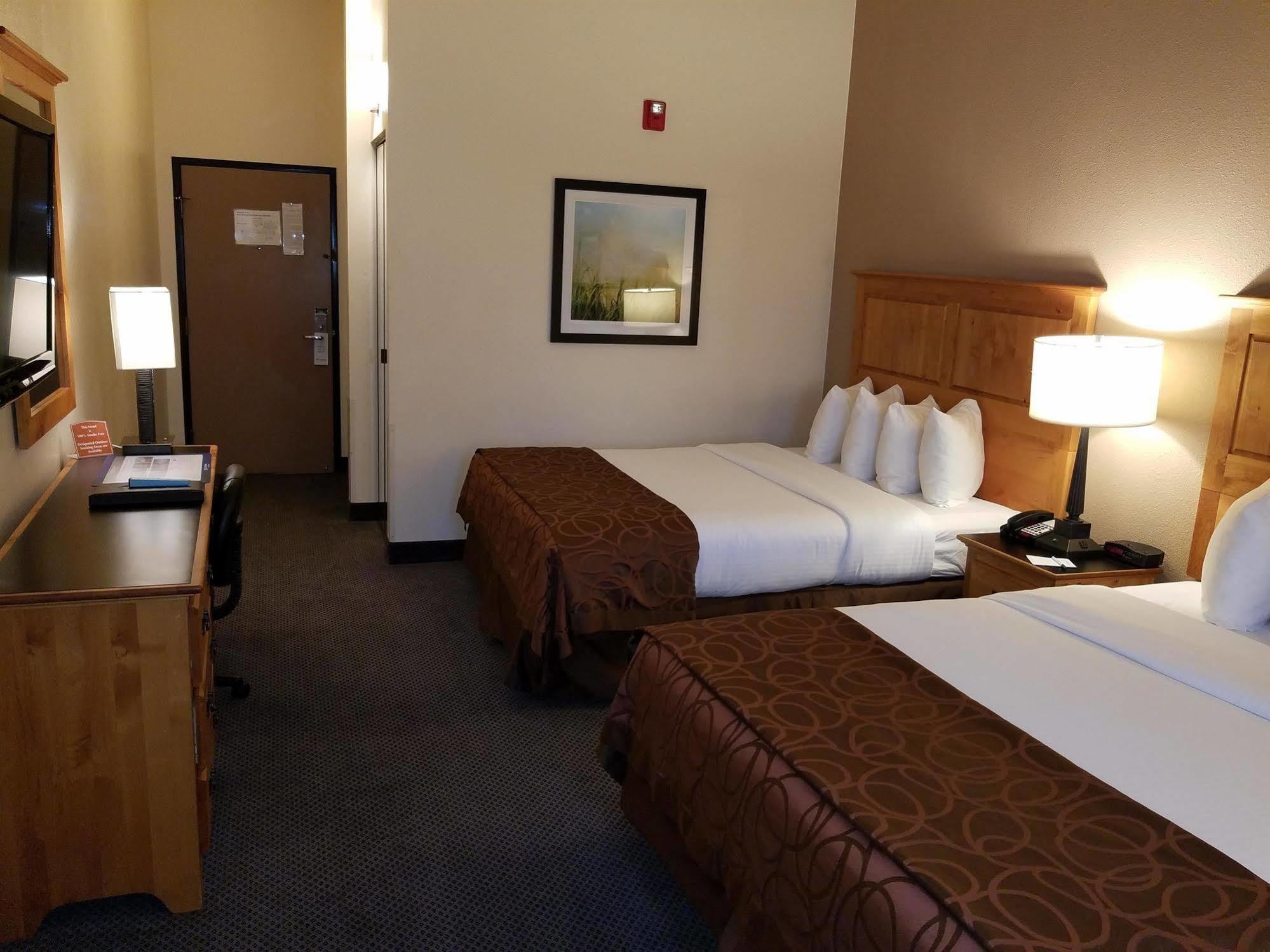Western Hotel 3*