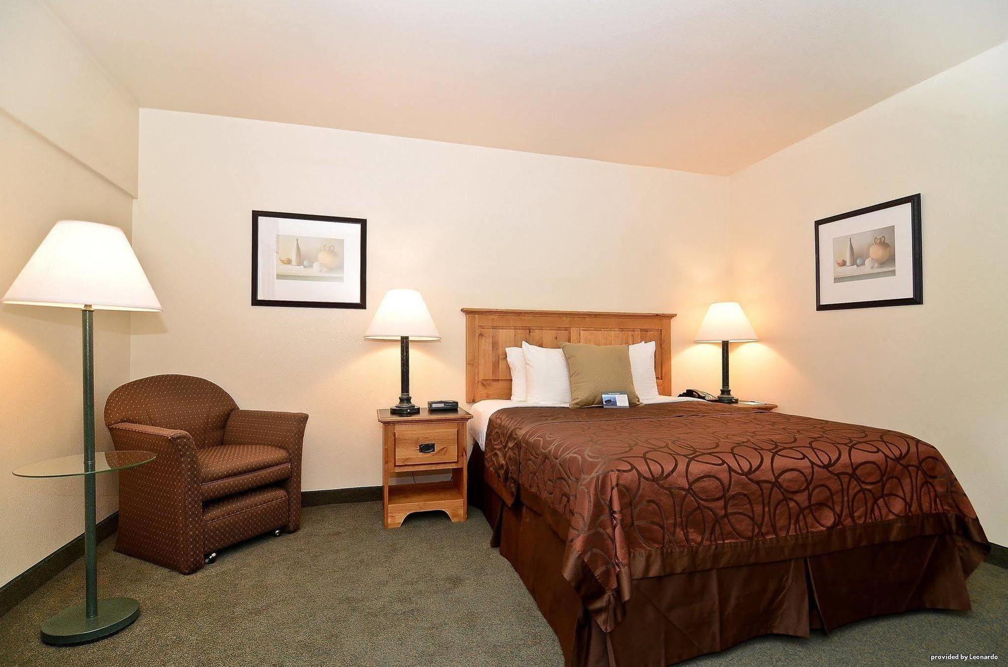 Western Hotel 3*